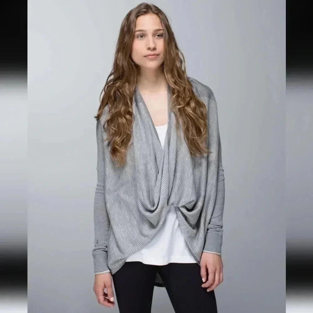Lululemon Iconic Sweater WrapHeathered Medium Grey / Heathered Light Grey